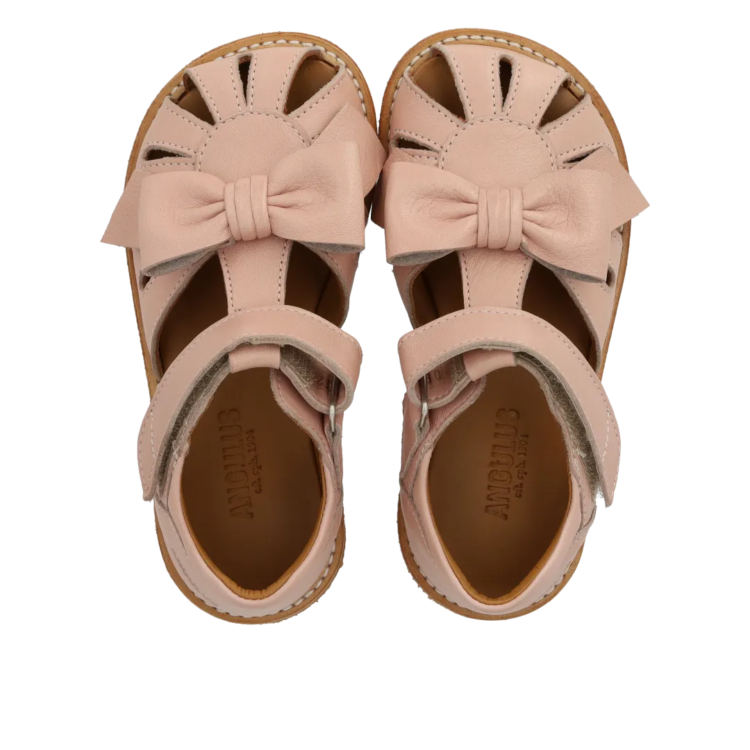 Angulus Sandal lukket tå sløjfe rummelig velcro