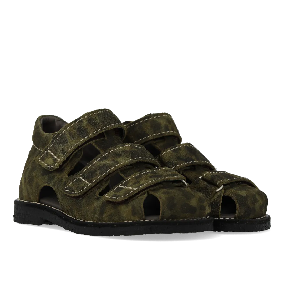 Angulus Sandal med stikningsdetaljer børnesandal rummelig
