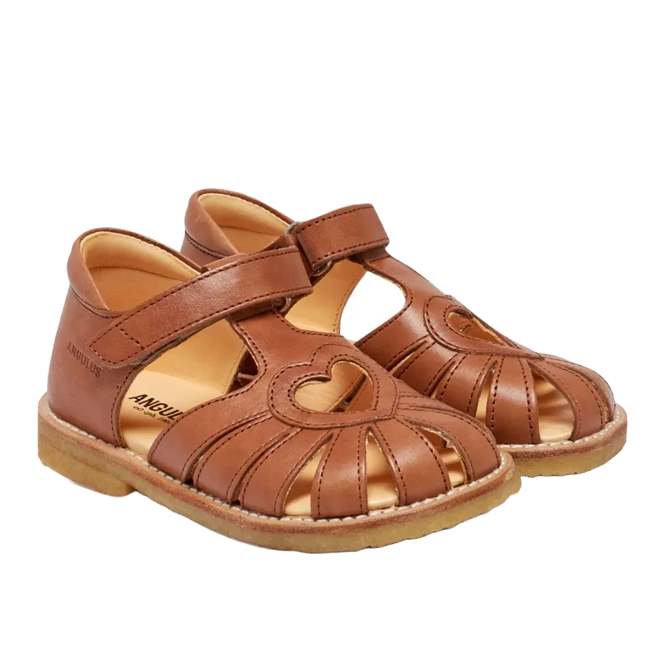 Angulus Hjertesandal med velcrolukning sandal børn rummelig