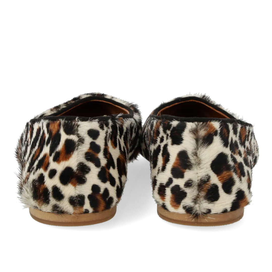Angulus spids ballerina pony-pels leopard ballerinasko