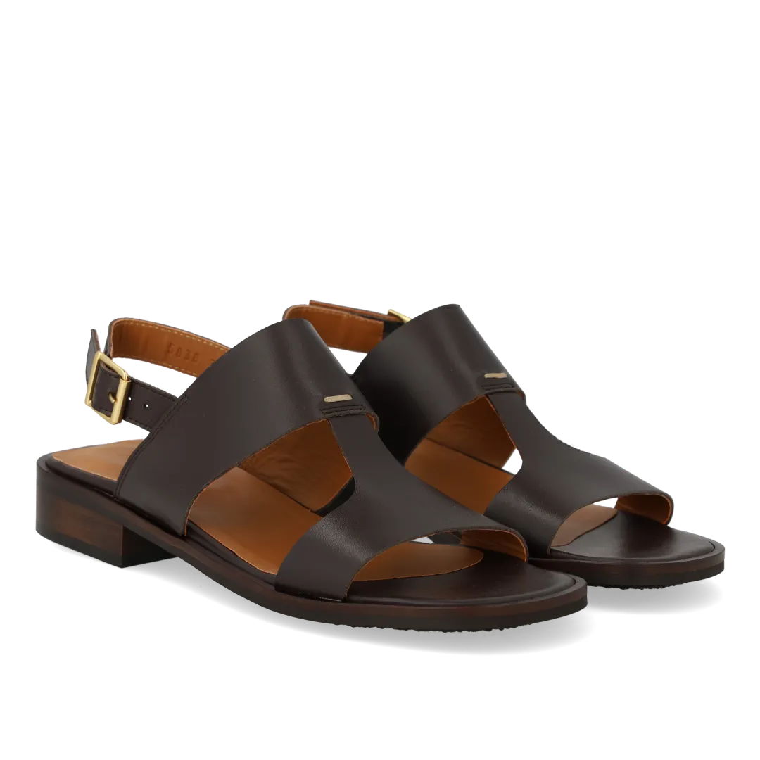 Angulus sandal med stikningsdetalje lædersandal sling-back