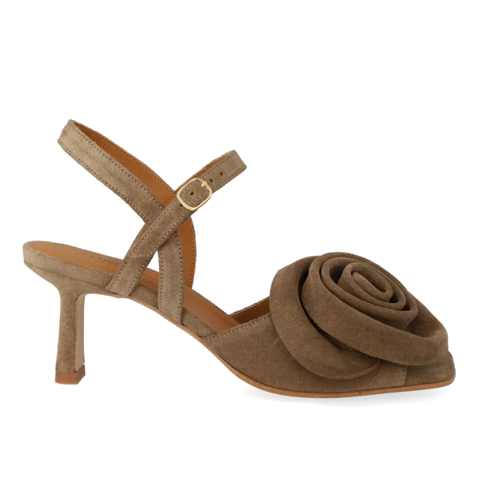 Angulus højhælet sandal med rosedetalje damesandal ruskind