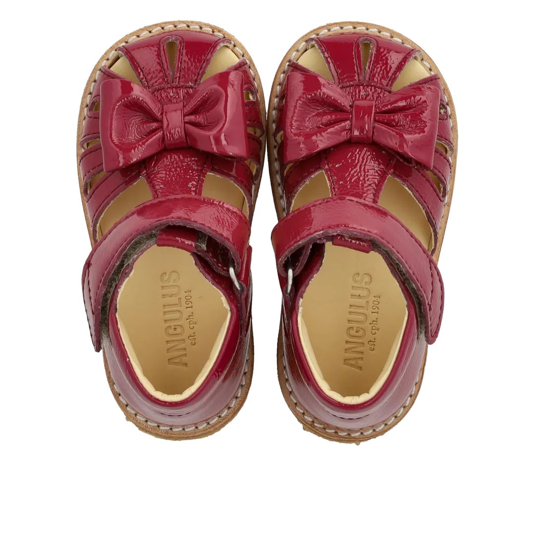 Angulus begynder sandal sløjfe sko lukket tå velcro
