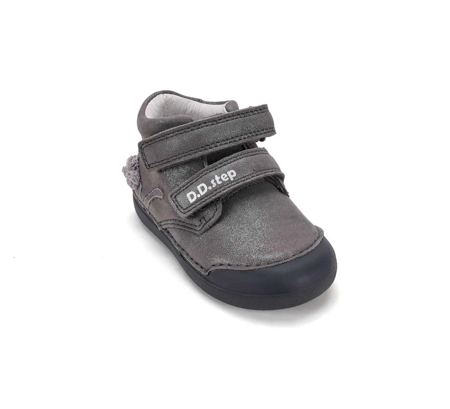 DD Step S066-62946A lukkede begyndersko pige first step