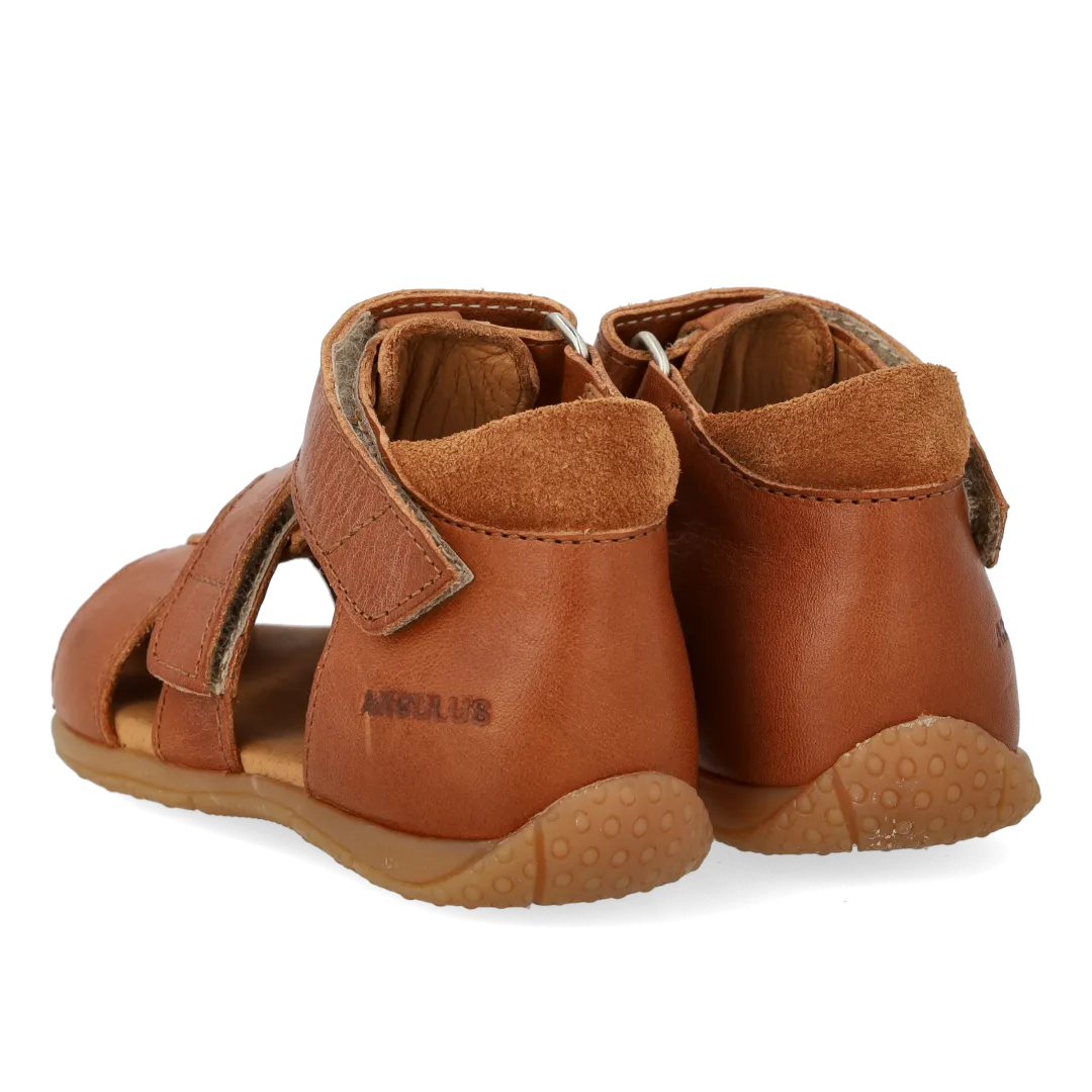 Angulus Sandal dobbelt velcro begyndersandal læder 18-23
