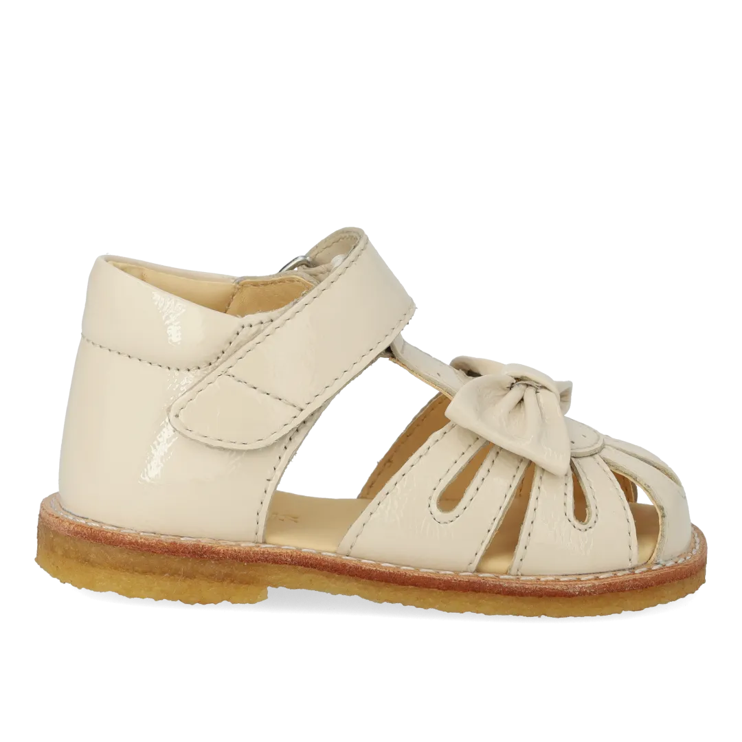 Angulus Begynder sandal med sløjfe velcro børn