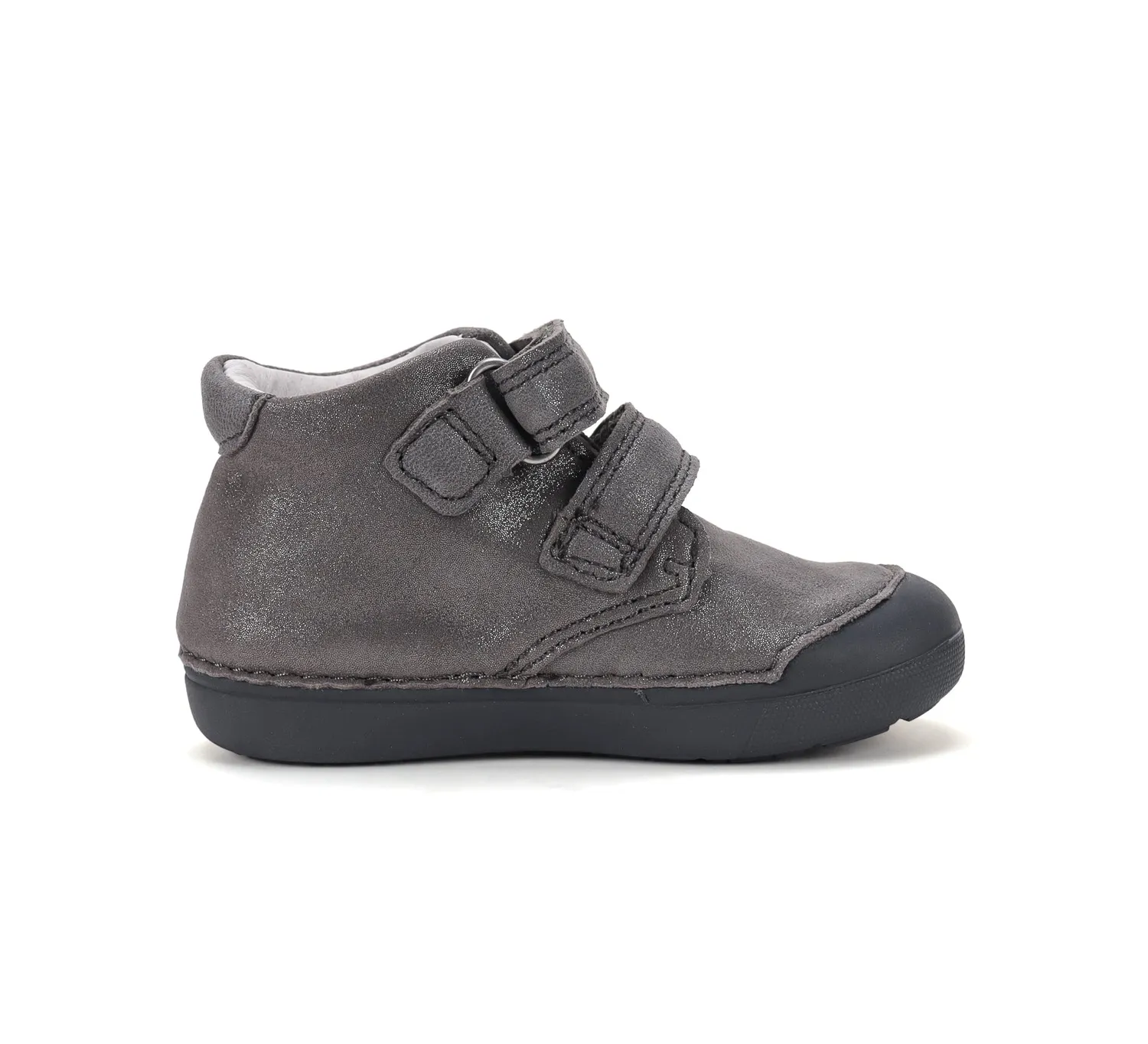 DD Step S066-62946A lukkede begyndersko pige first step