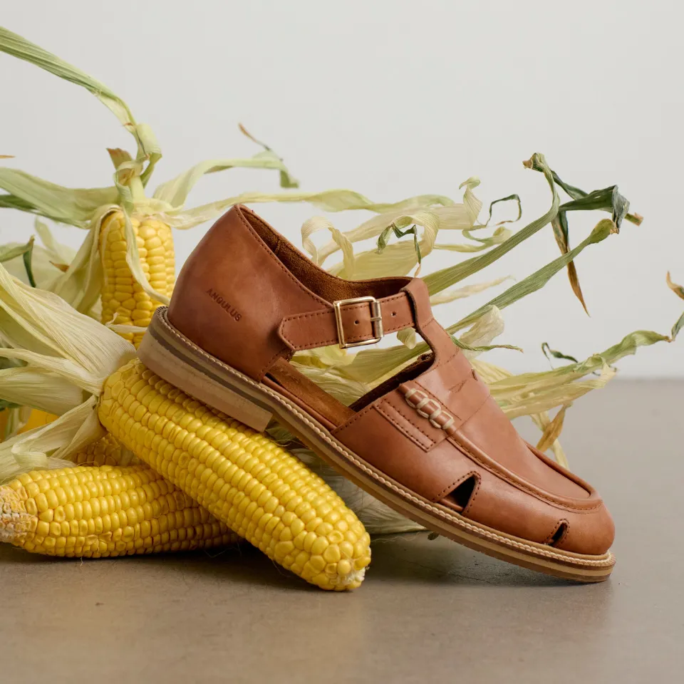 Angulus Penny loafer damesko cut-out stor i størrelsen