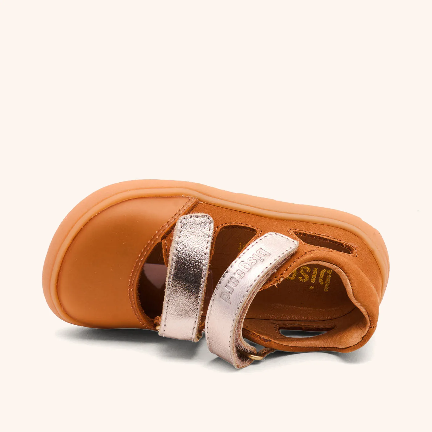 Bisgaard Michi barfodsandal cacao bred tåboks