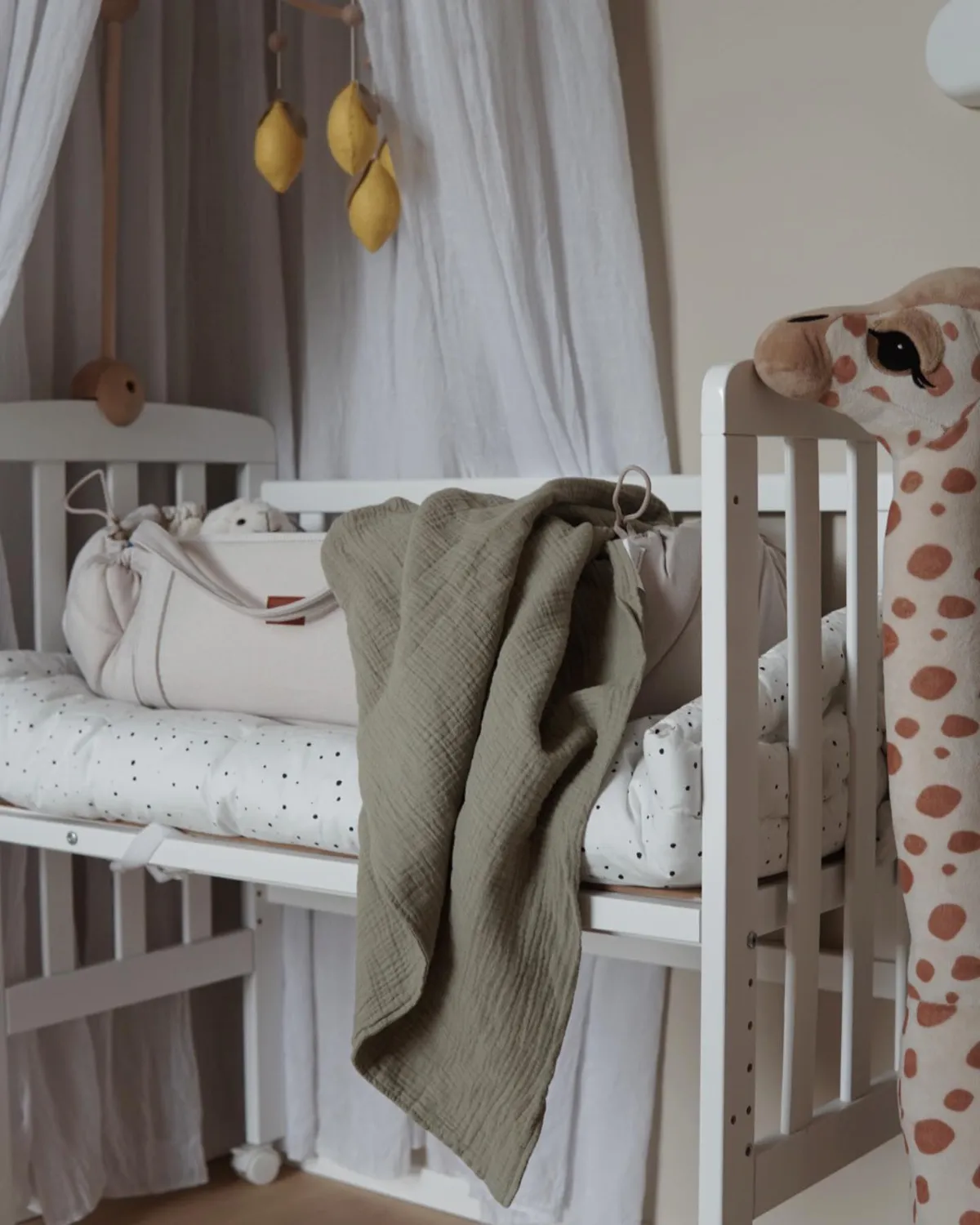 BabyMocs Muslin Swaddle svøb beige 110x110