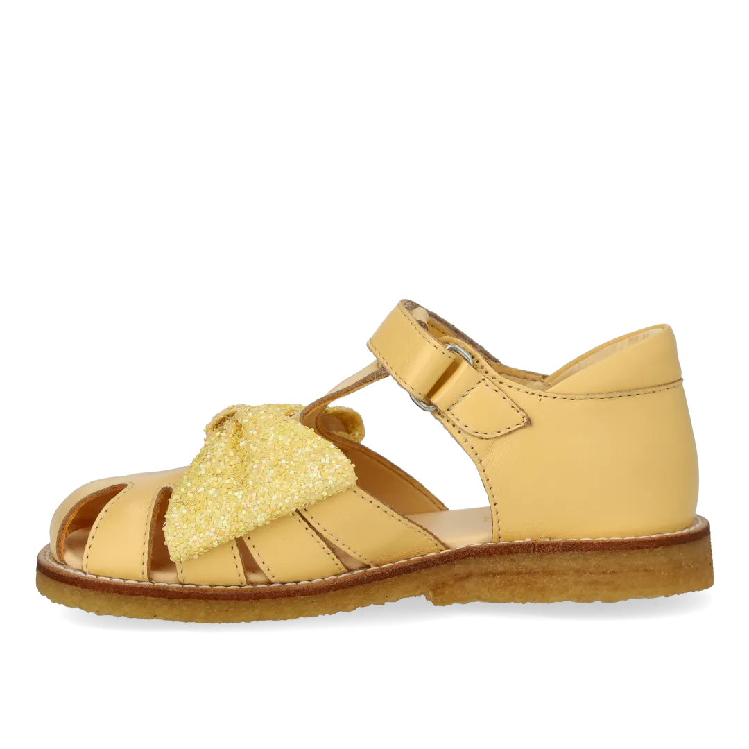 Angulus Sandal glittersløjfe børnesandal rummelig str 26-31
