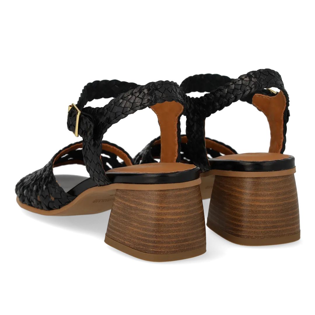 Angulus Håndflettet sandal med skulpturel hæl damesandal læder