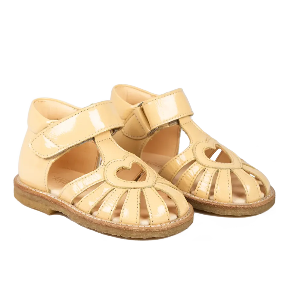 Angulus Begynder hjertesandal læder velcro