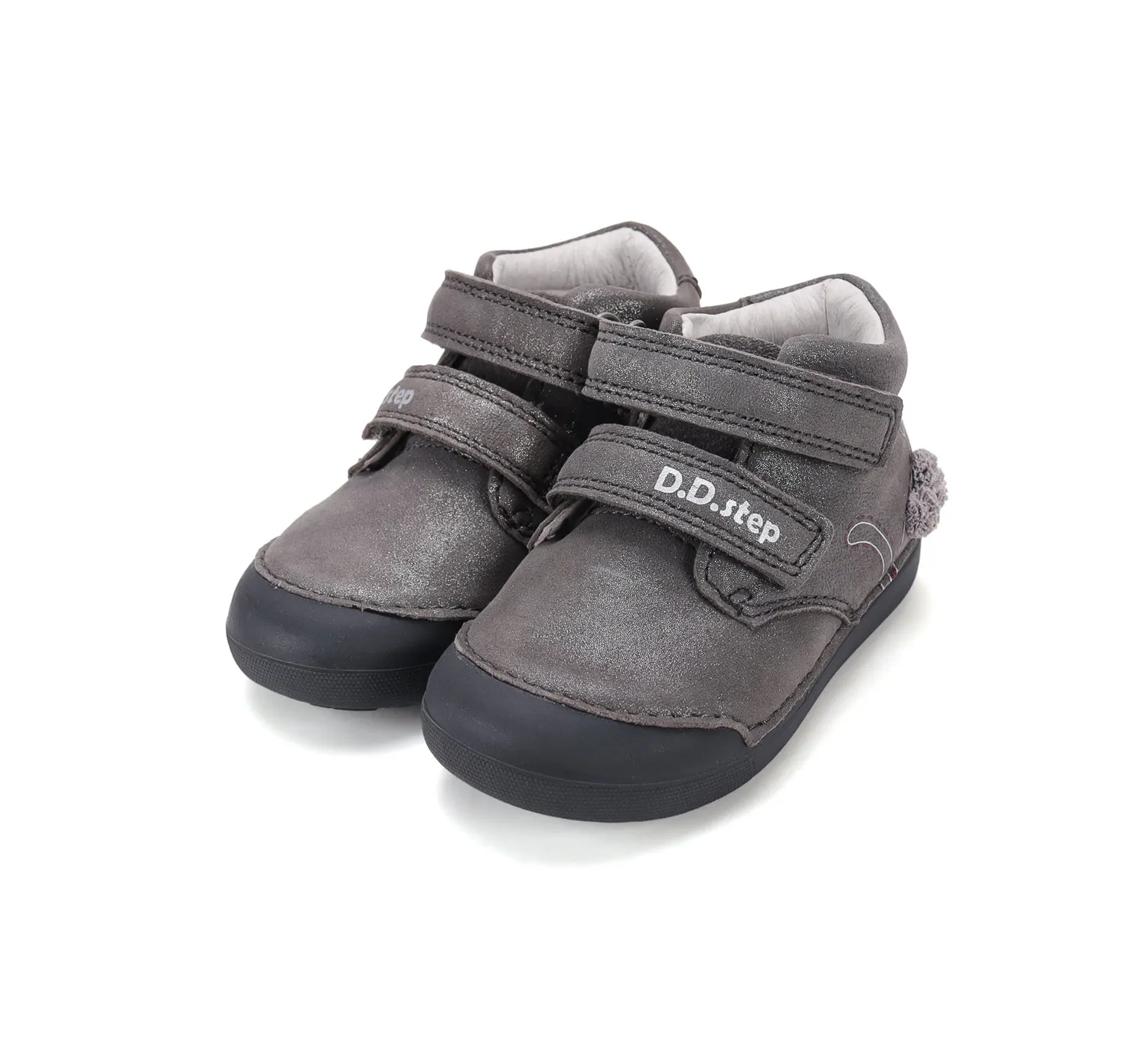 DD Step S066-62946A lukkede begyndersko pige first step