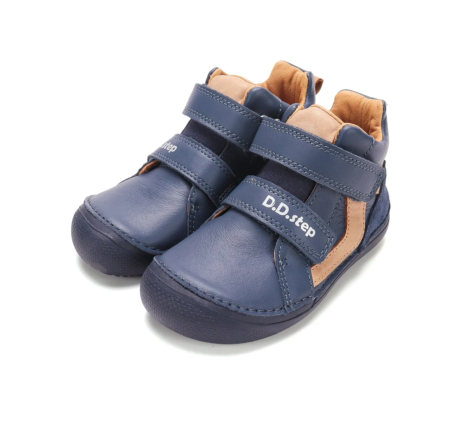 DD Step A063-62353A barfodssko dreng bred tåboks