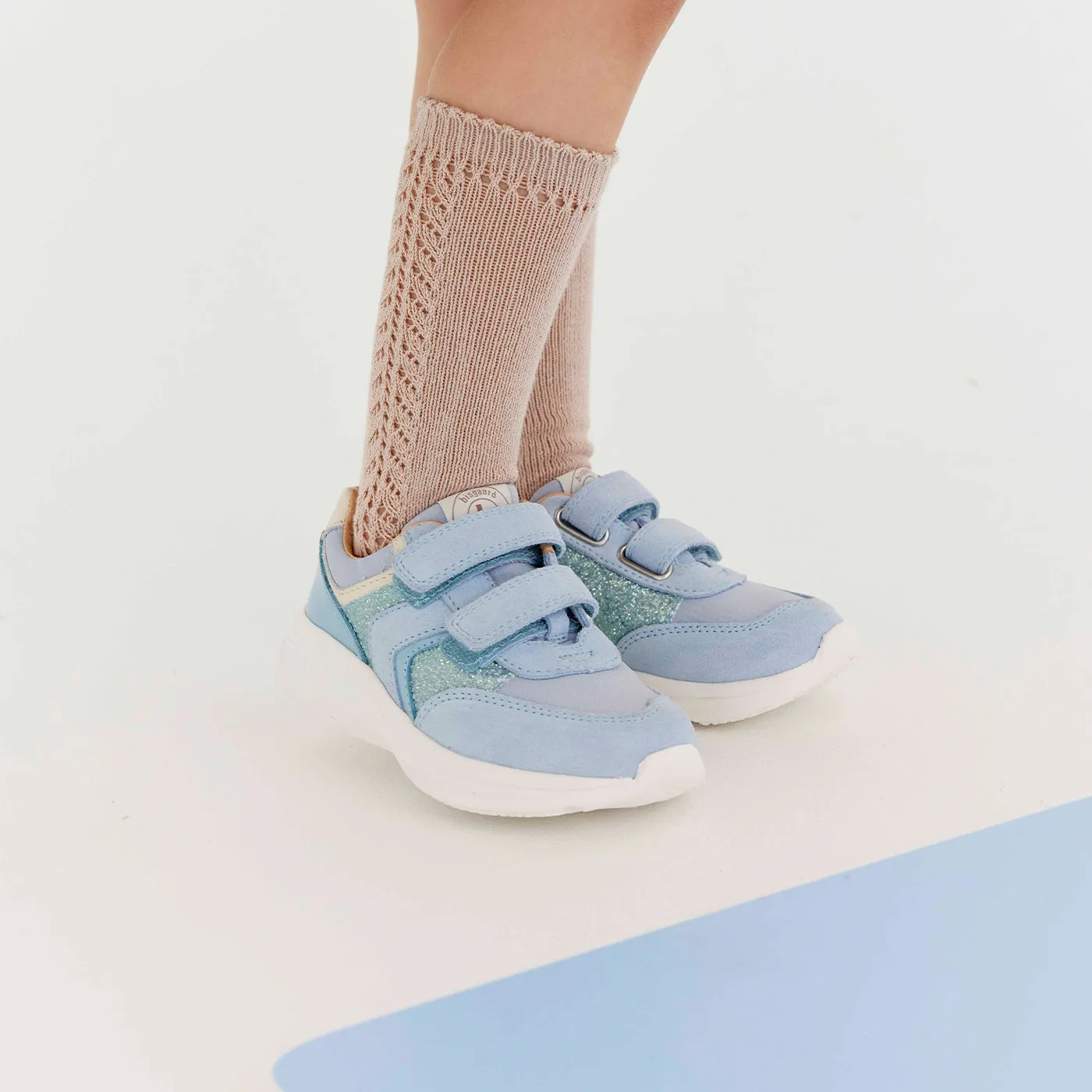 Bisgaard Yuki Glitter sneaker sky velcro