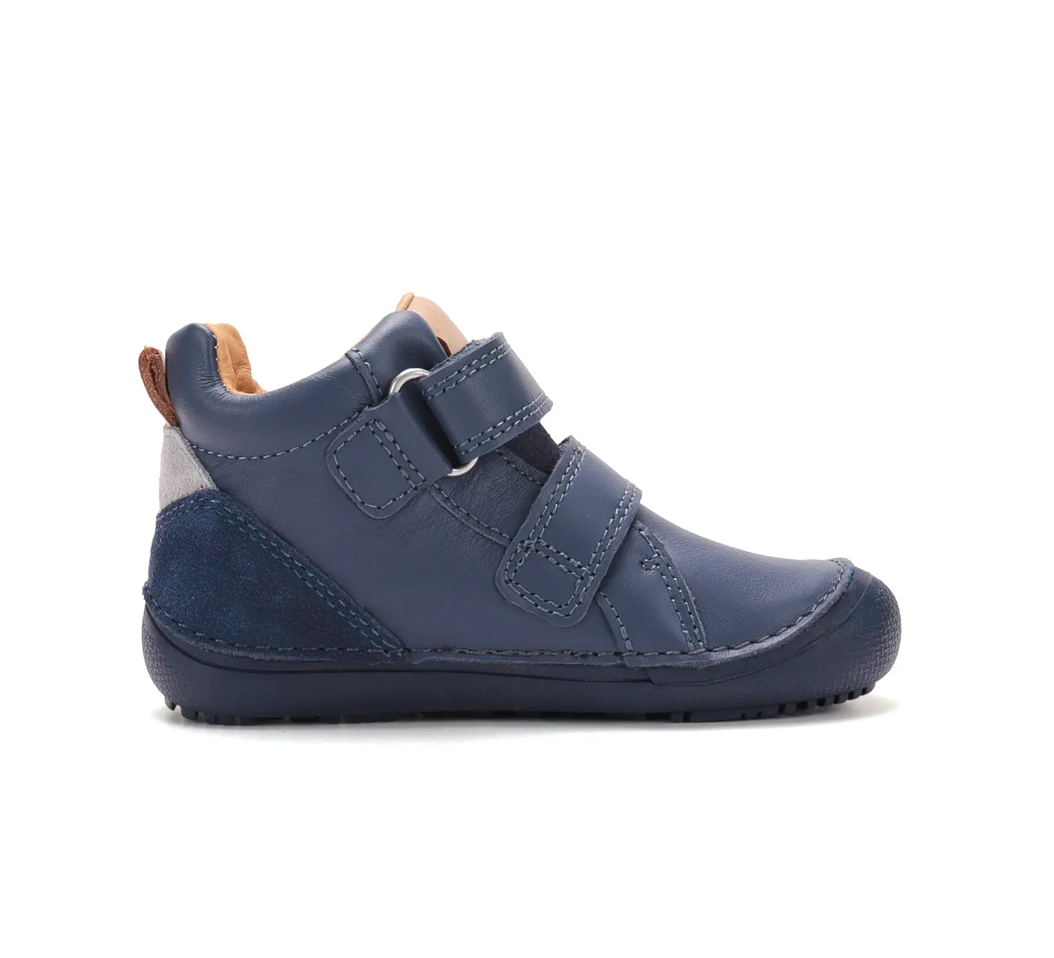 DD Step A063-62353A barfodssko dreng bred tåboks