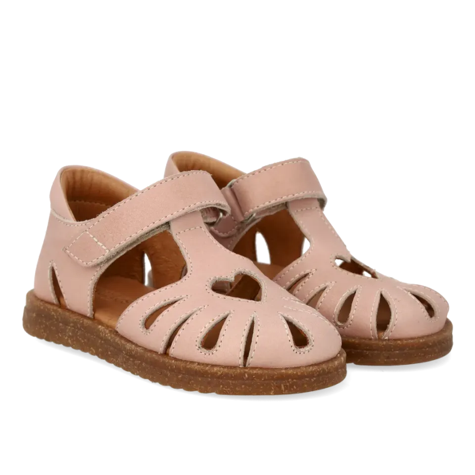 Angulus Begynder hjertesandal sandal børn læder