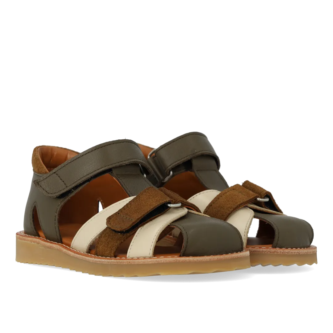 Angulus colour block børnesandal med lukket tå