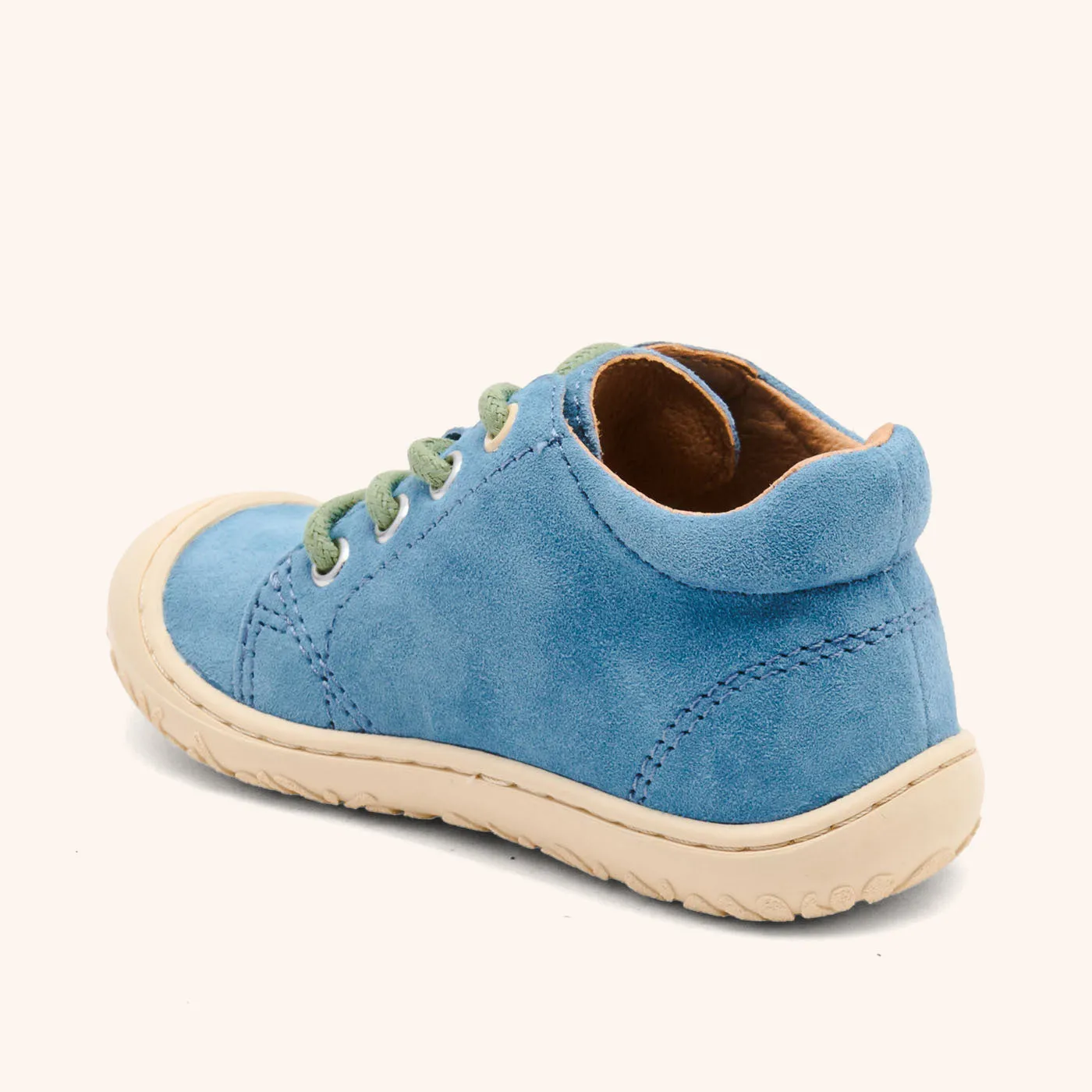 Bisgaard Hale L begyndersko sky bred pasform