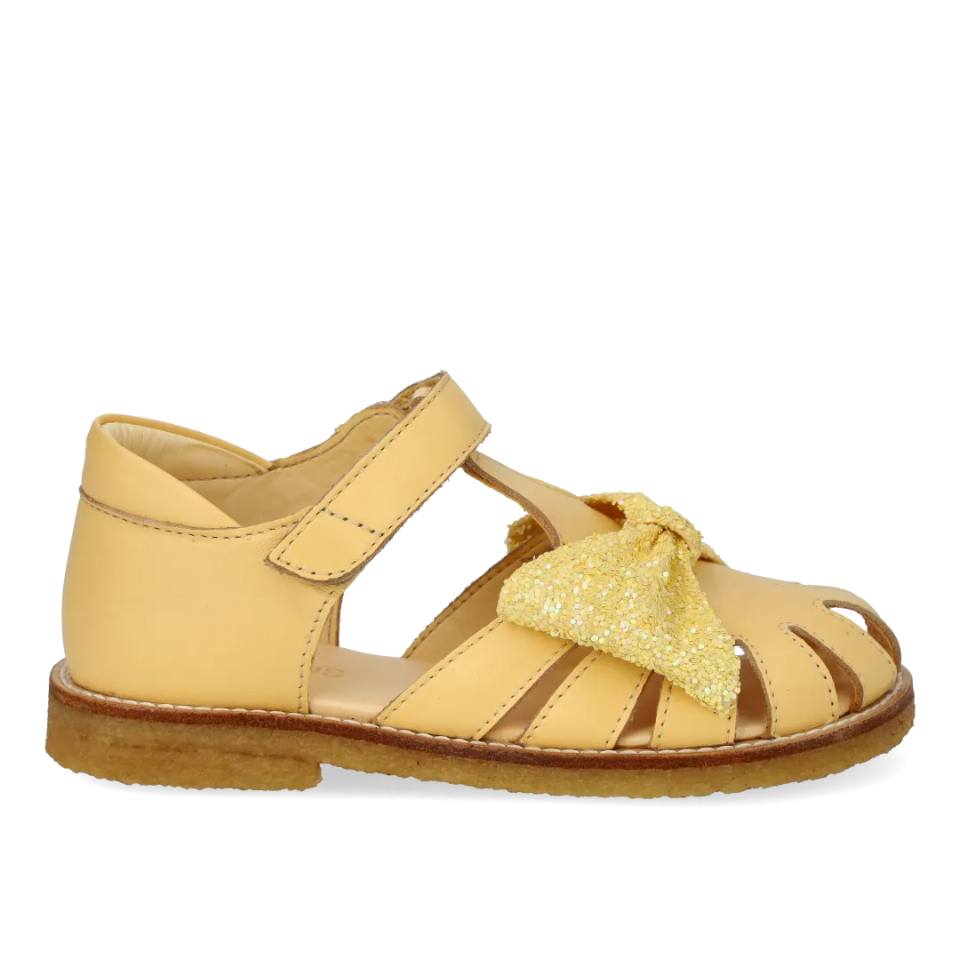 Angulus Sandal glittersløjfe børnesandal rummelig str 26-31