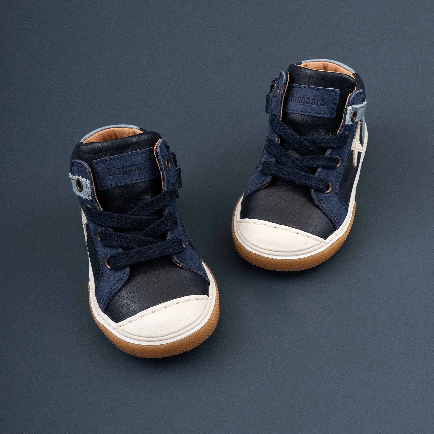 Bisgaard Holger sneaker navy første skridt
