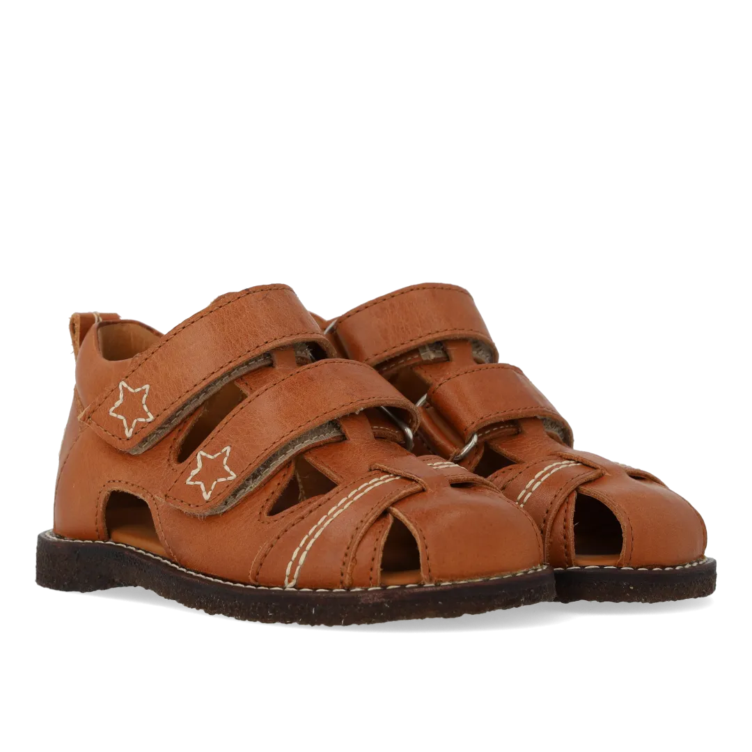 Angulus Sandal med stjernebroderi børnesandal rummelig