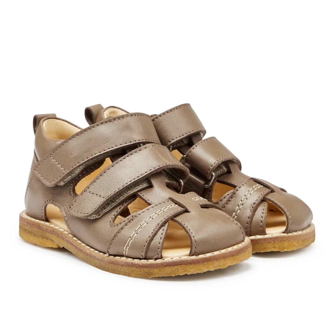 Angulus sandal rummelig velcro læder str. 19-25